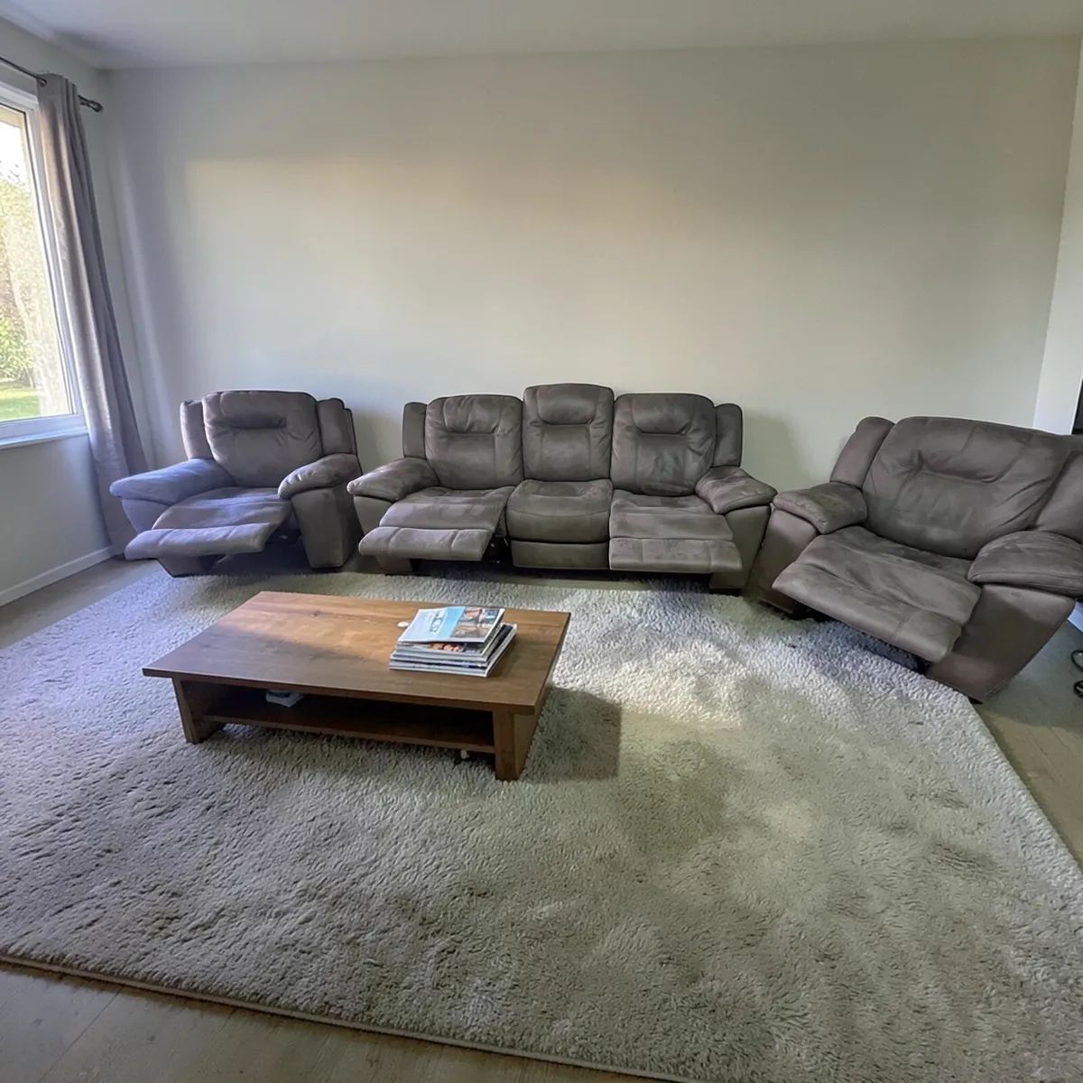 Grey 3+1+1 manual recliner sofa set - Image 1