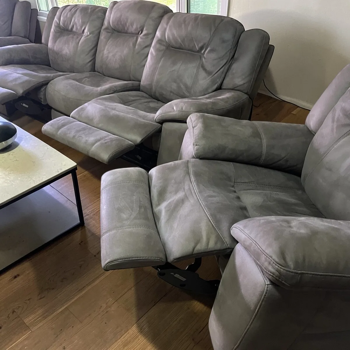 Grey 3+1+1 manual recliner sofa set - Image 2