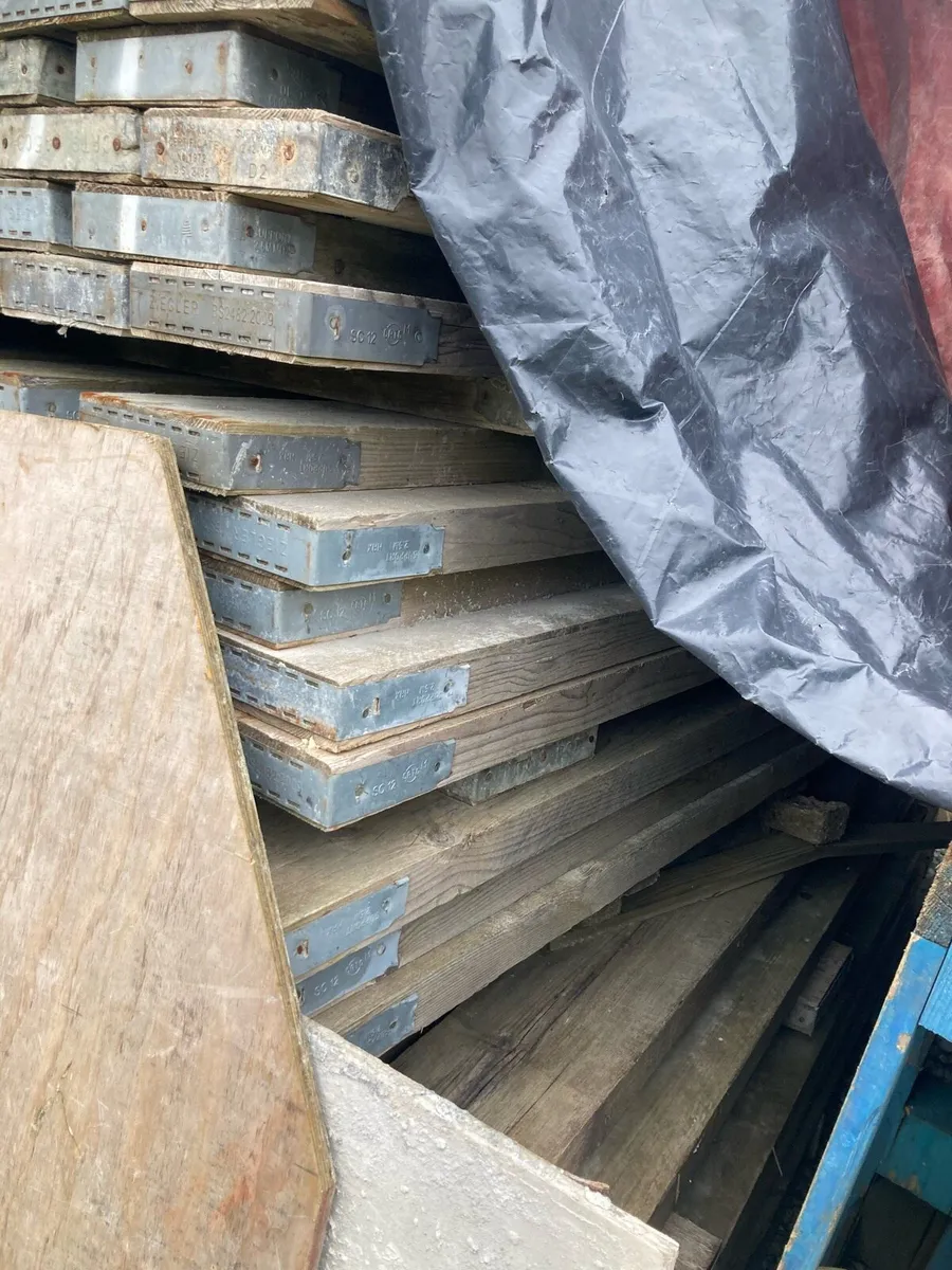 2yr old Scaffolding planks - Image 2