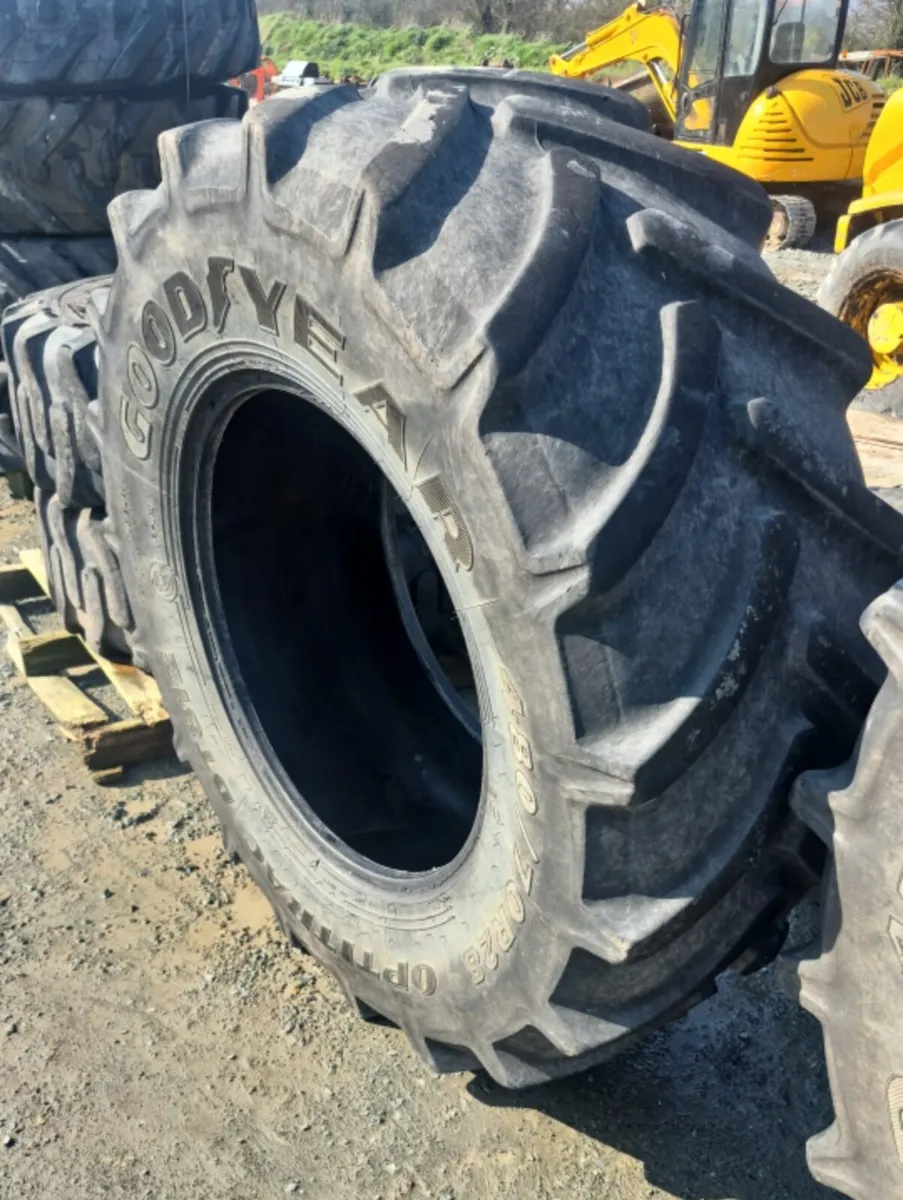 Goodyear 480 70 R28 tyres - Image 1