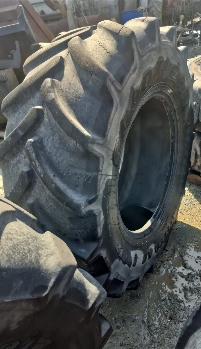 Goodyear 480 70 R28 tyres - Image 3