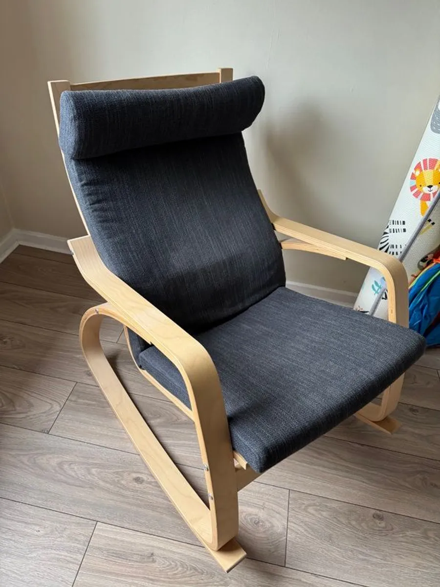 Nursery rocking chair - Image 2