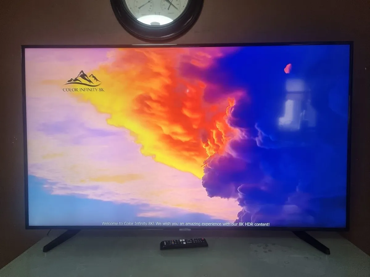 50" Samsung 4K Certified Ultra HD HDR Smart LED TV - Image 4