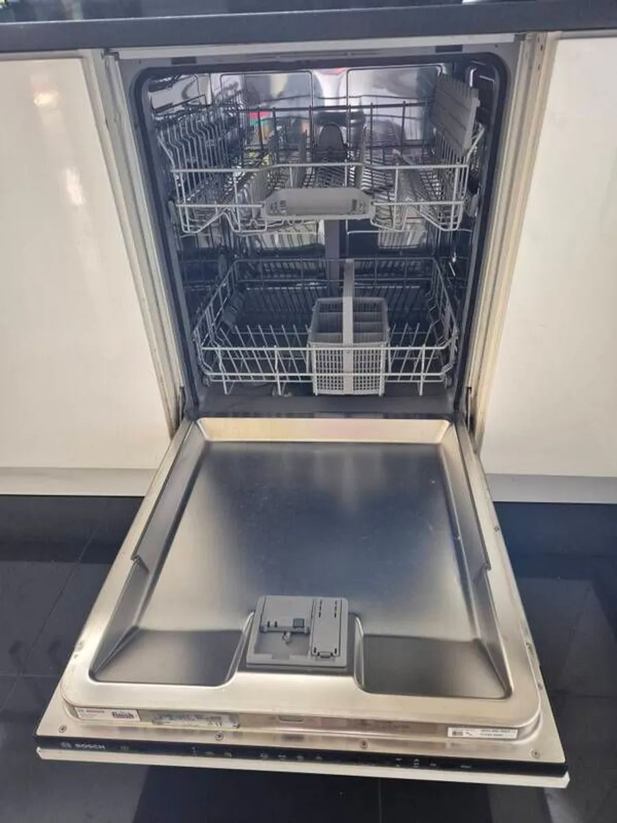 dishwasher - Image 1