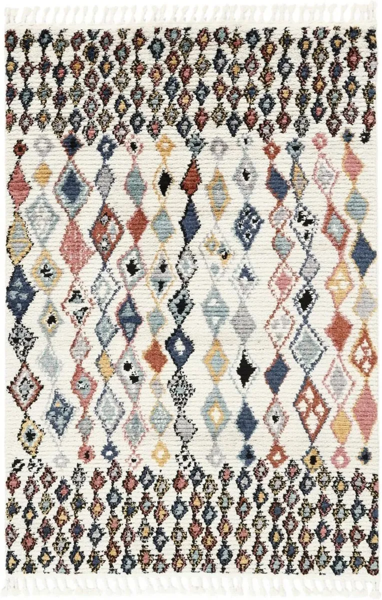 Namsos Rug Shaggy/Handloom 3′11″ x 5′11″ ft - Image 1