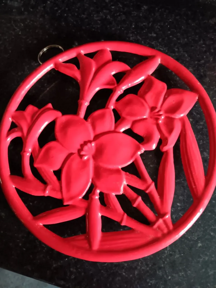 Vintage enamelled pots - Image 2