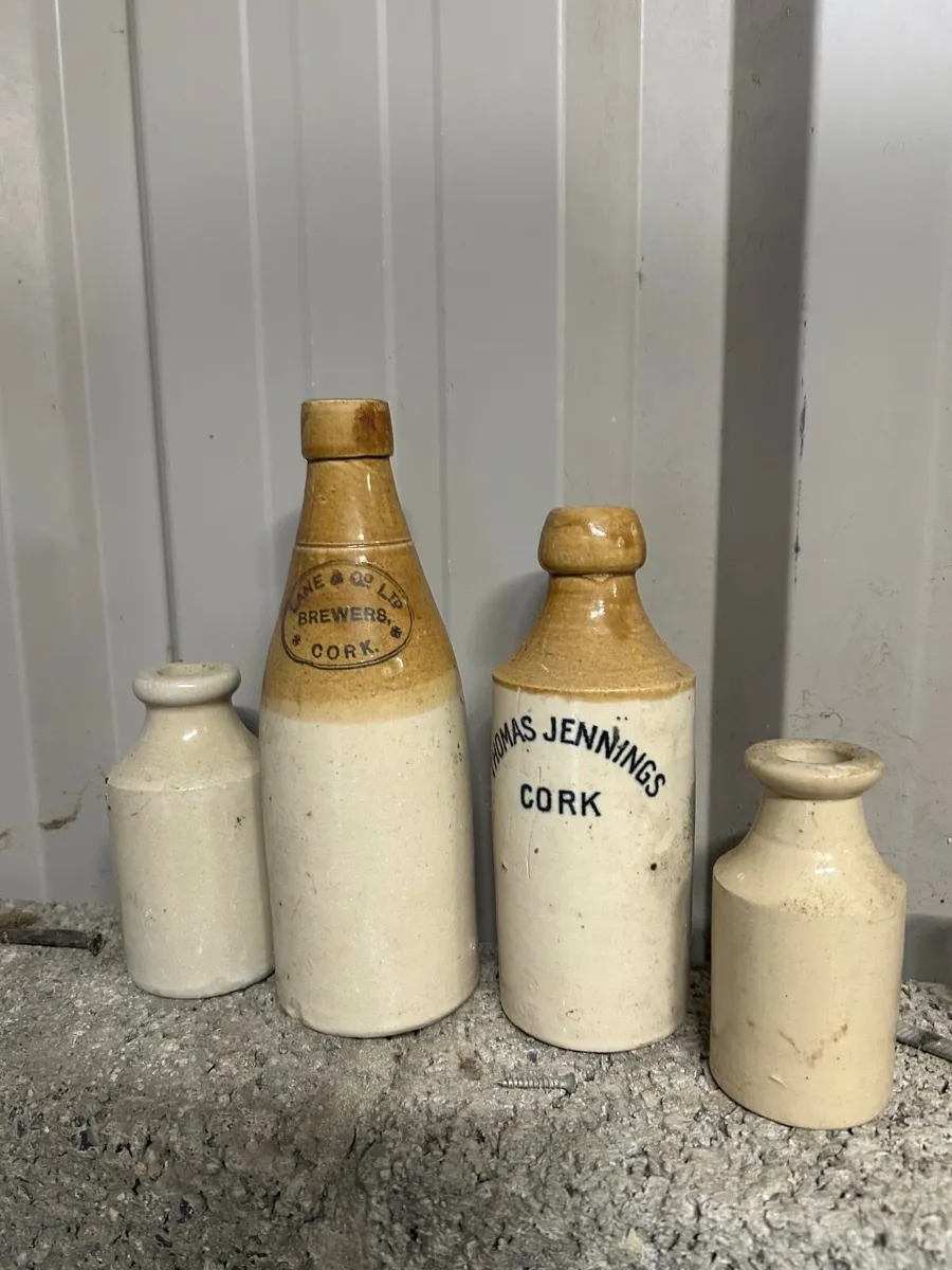 Lanterns and Bottles - Image 2