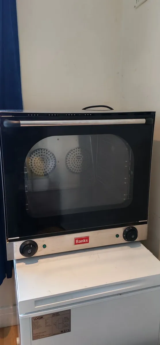 Banks compact convection oven CVO600 - Image 1