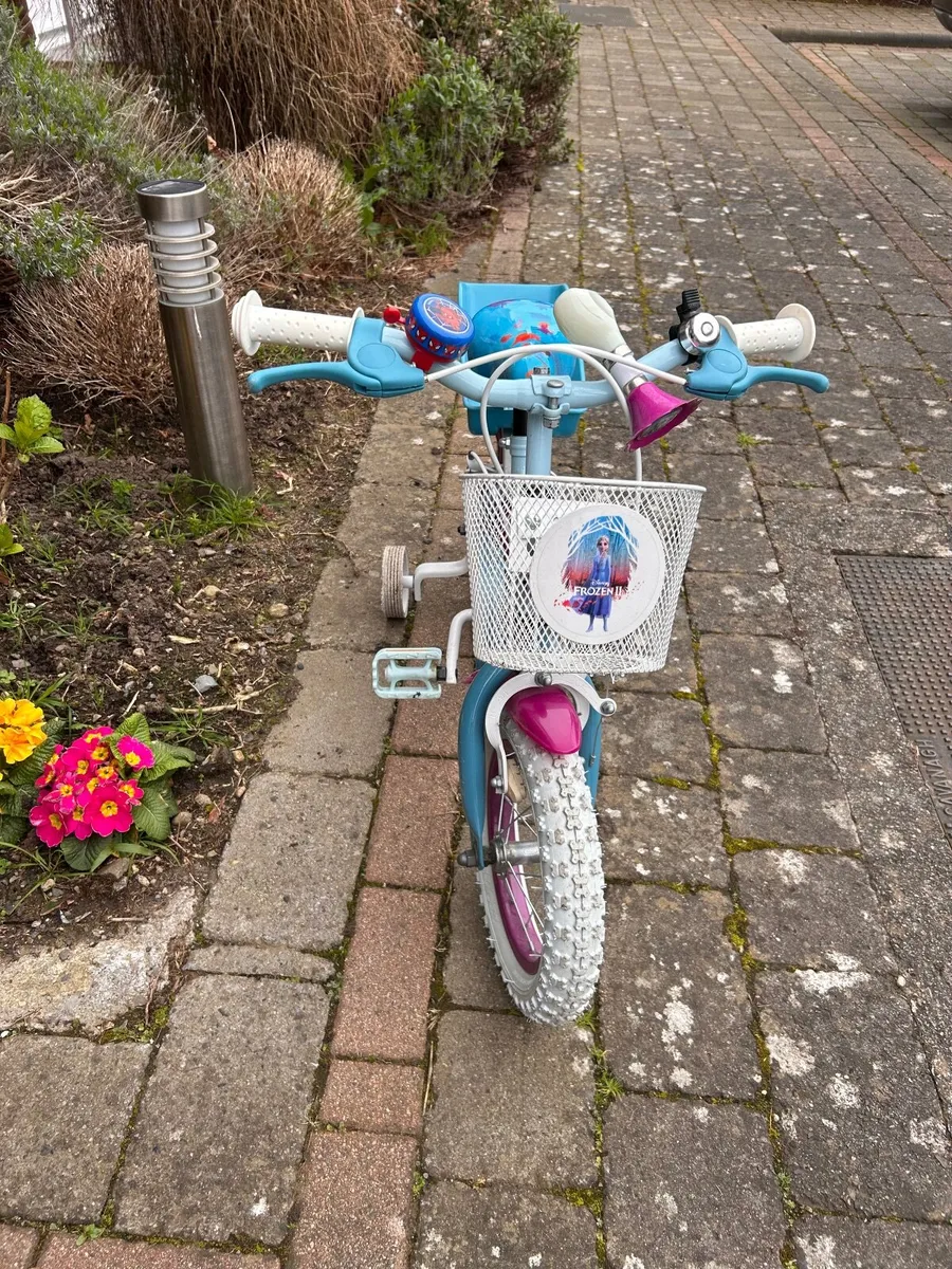 Disney Frozen Girls Bike - Image 3