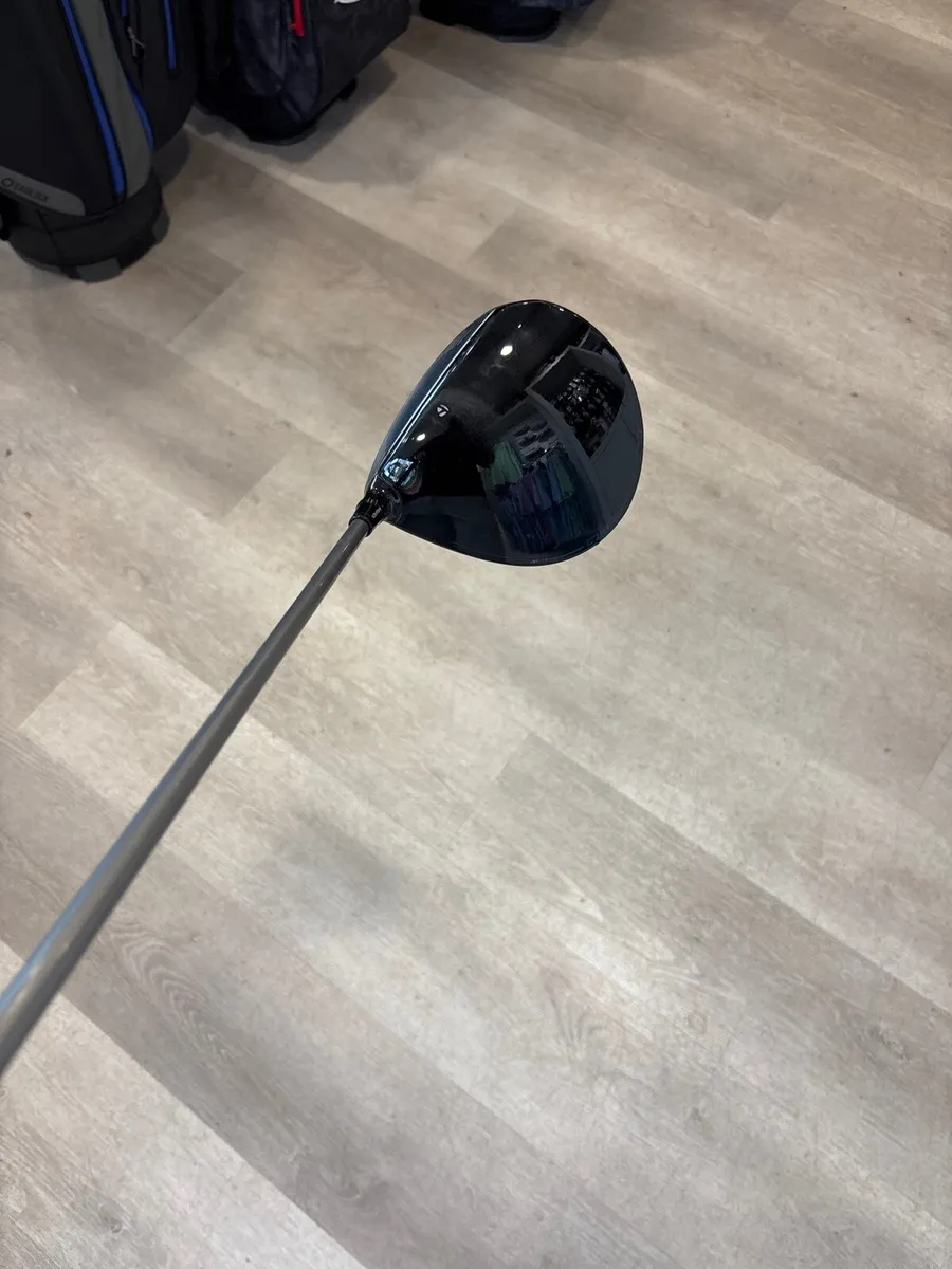 Taylor Made Qi10 Max (10.5 Snr Flex or Reg) - Image 2