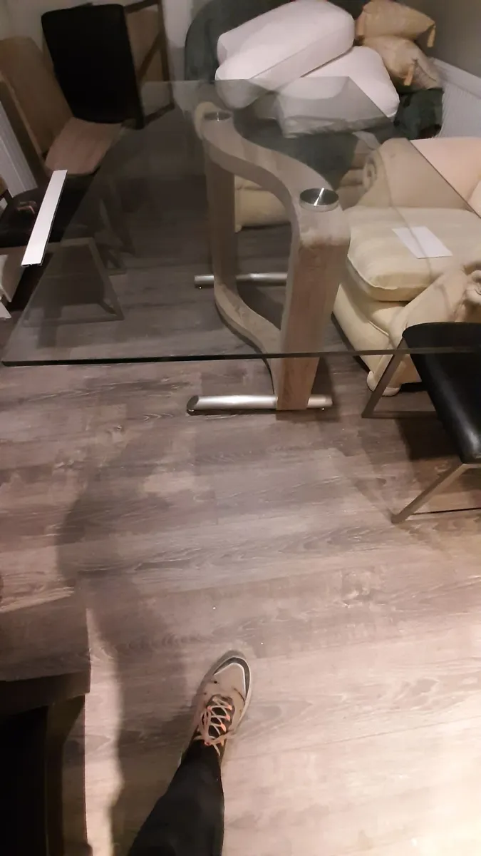 Wood floor fitter - Image 4