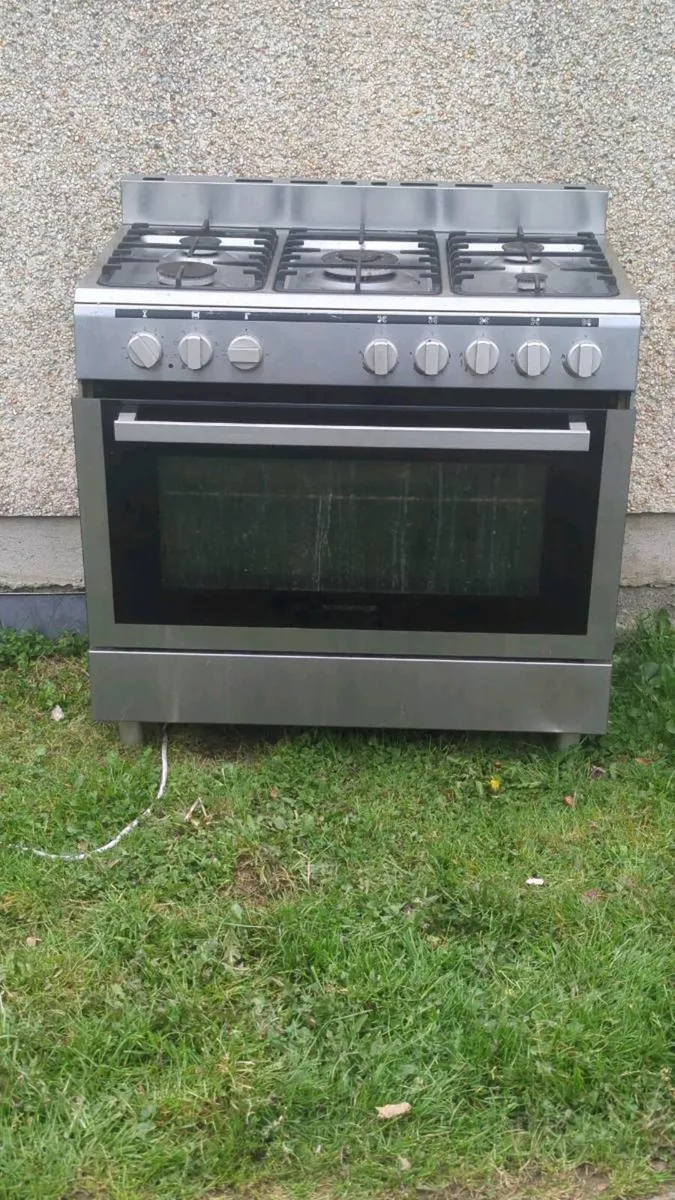 Gas cooker - Image 2