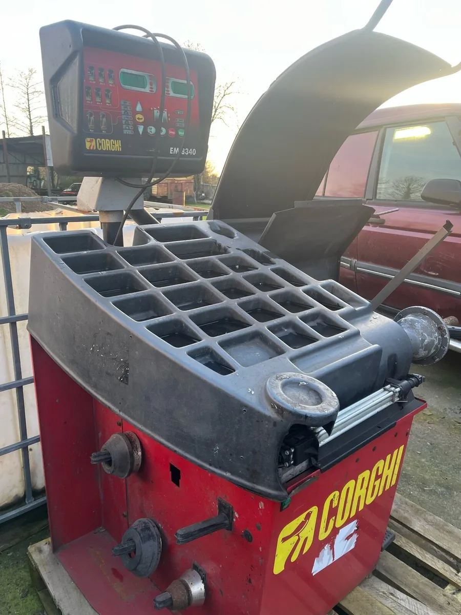 Wheel balancer - Image 2