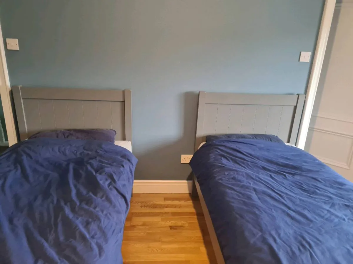 2 x Grey single beds - Image 1