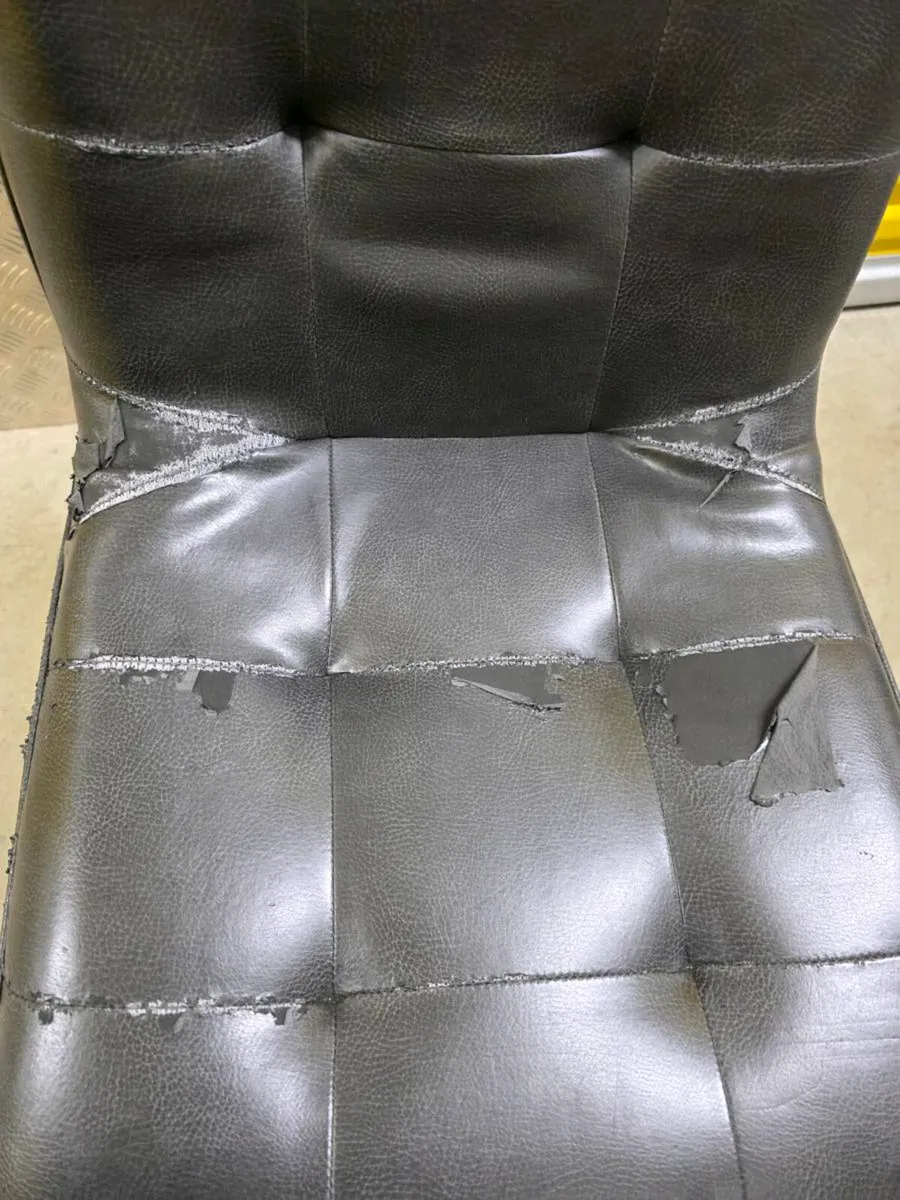 Dining room chairs - Image 2