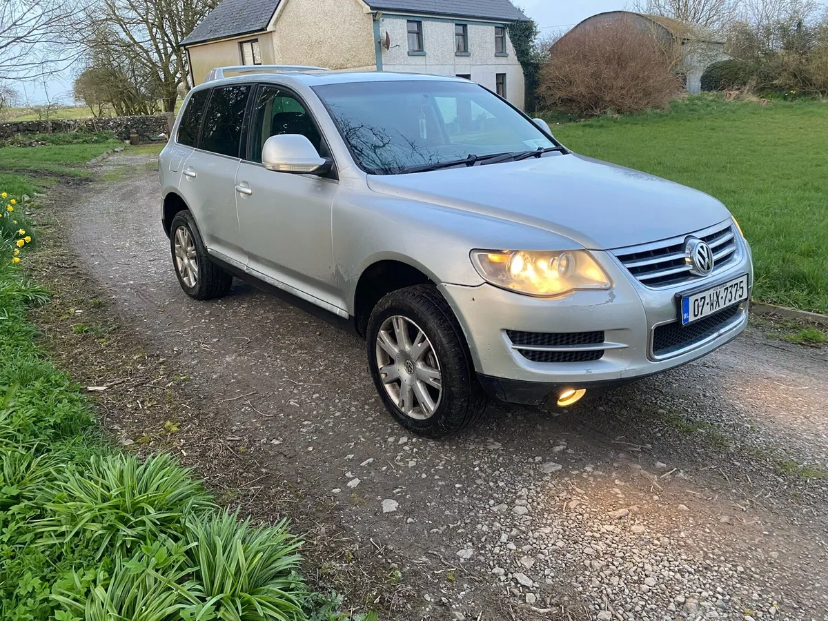 VW Touareg 3.0TDI V6 - Image 2
