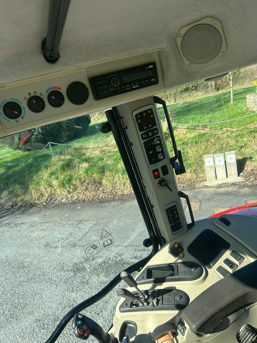 2016 Massey Ferguson 5610 with Loader - Image 4