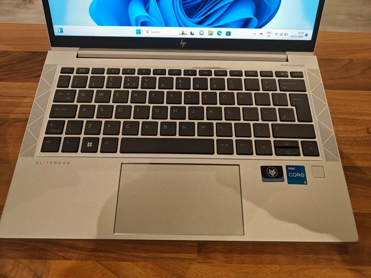HP Elitebook 830 G8 | i5 (11th gen) | 16GB | 512GB - Image 2