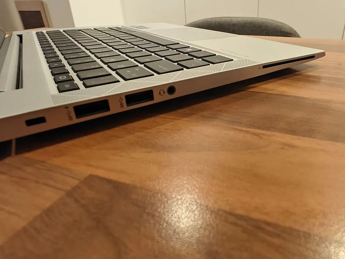 HP Elitebook 830 G8 | i5 (11th gen) | 16GB | 512GB - Image 4