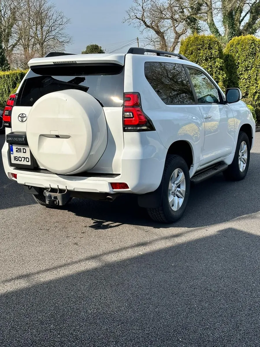 Toyota Land Cruiser 2021 - Image 3