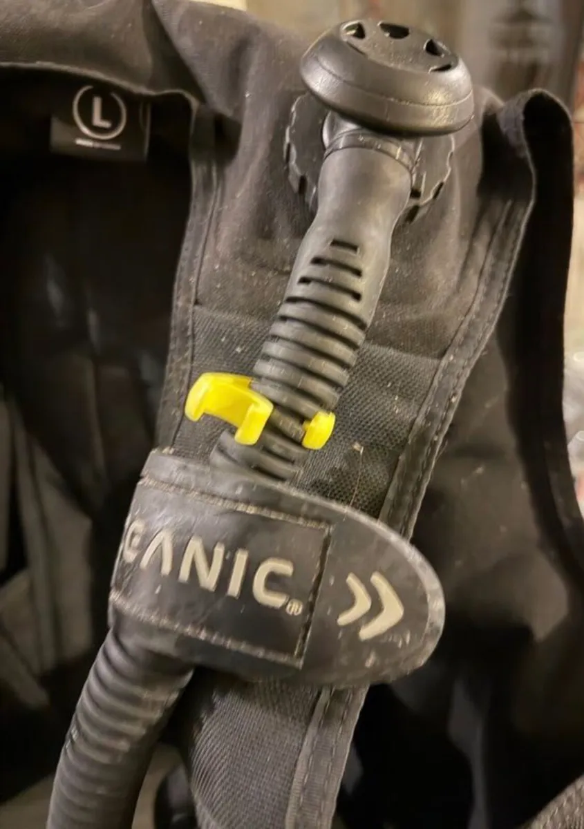 Scuba bcd - Image 4