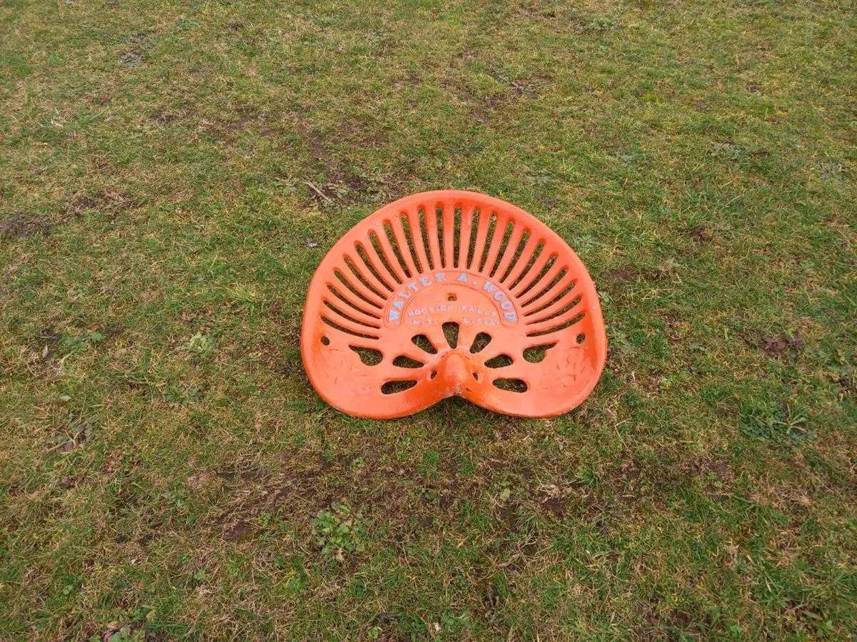 Walter A Wood Cast Iron Tractor Seat - Image 2