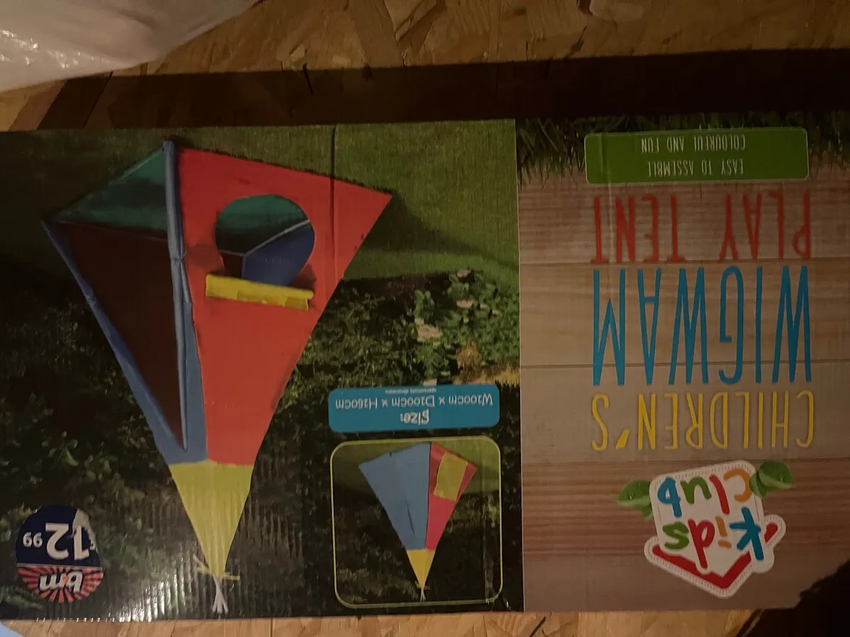 Play tent - new in box - Image 1