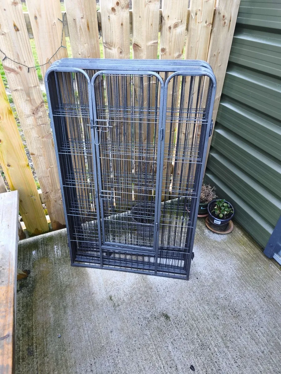 Dog crate and dog play pen - Image 4
