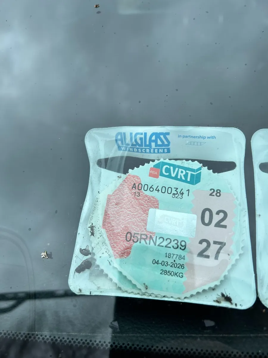 Toyota Land Cruiser 2005 - Image 1