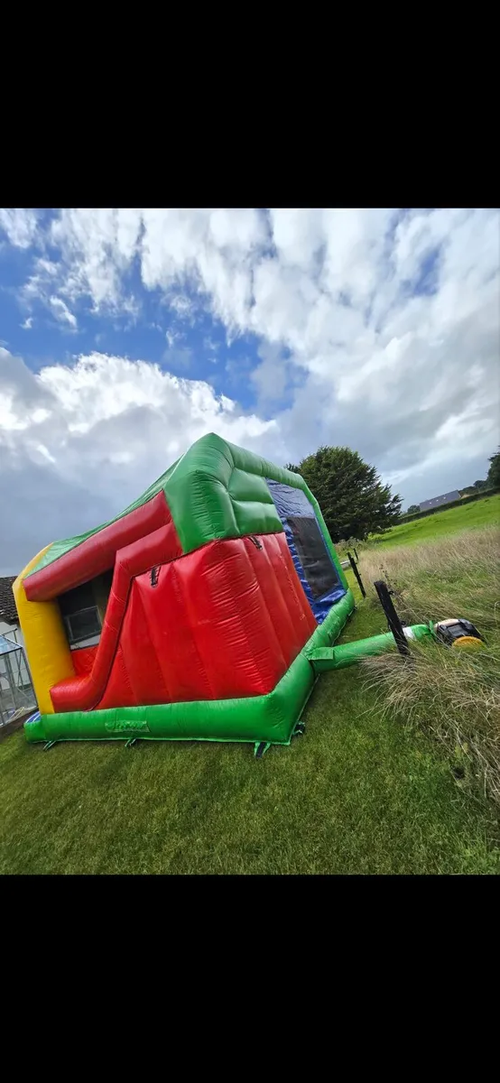 Indigo banner combi castle - Image 3