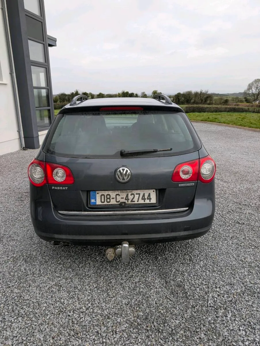 2008 Volkswagen Passat Estate 2.0 Diesel - Image 2