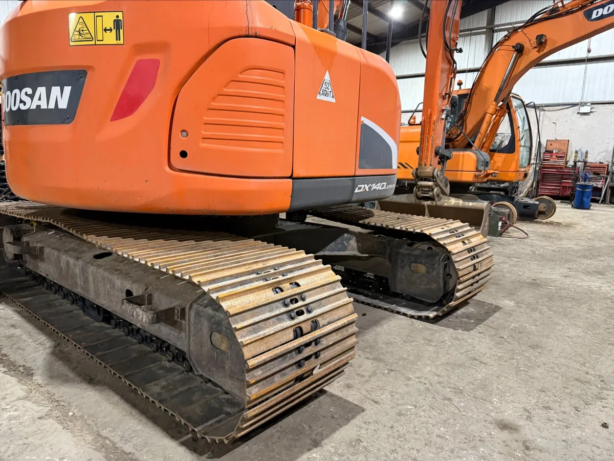 Tracks Fitted @ Undercarriage Ireland - Image 3