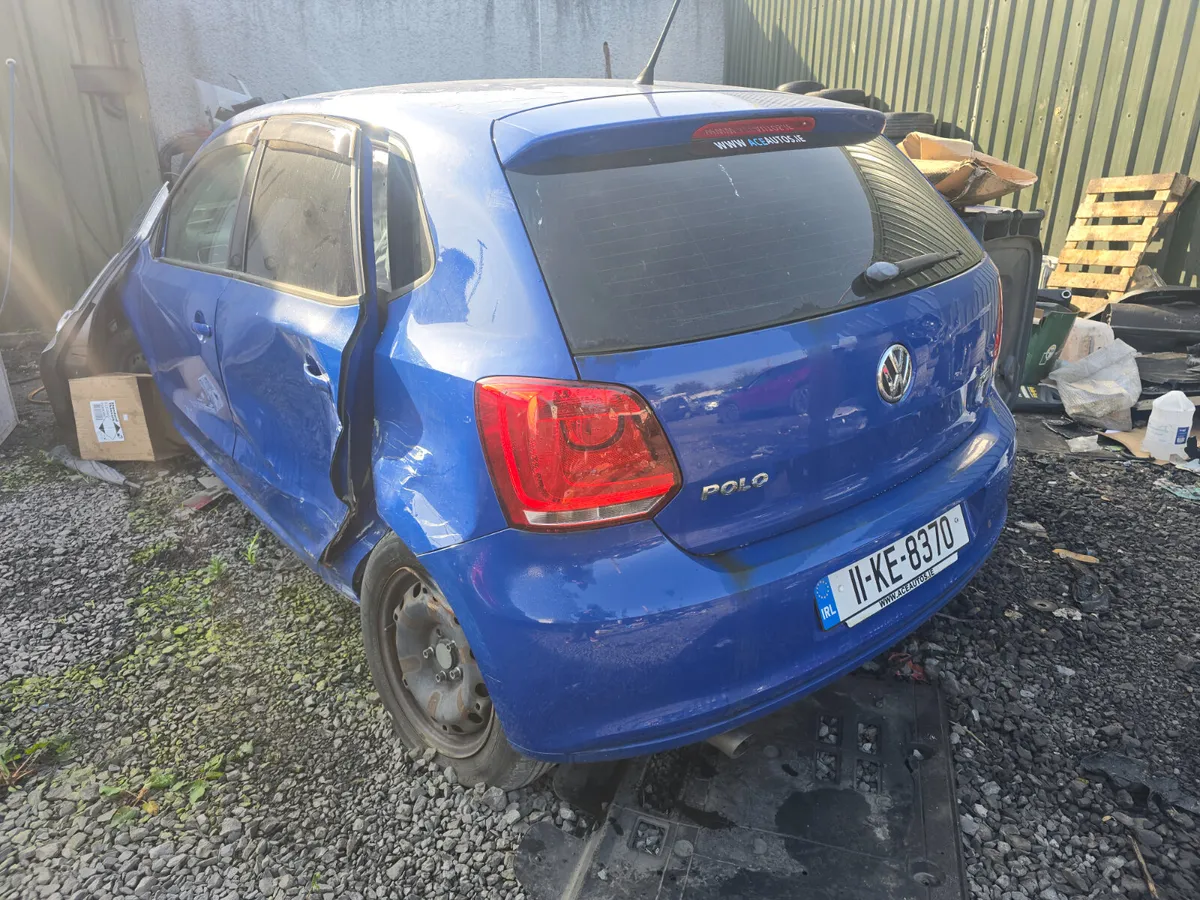 2011 VOLKSWAGEN POLO 1.2 AUTOMATIC BREAKING - Image 2