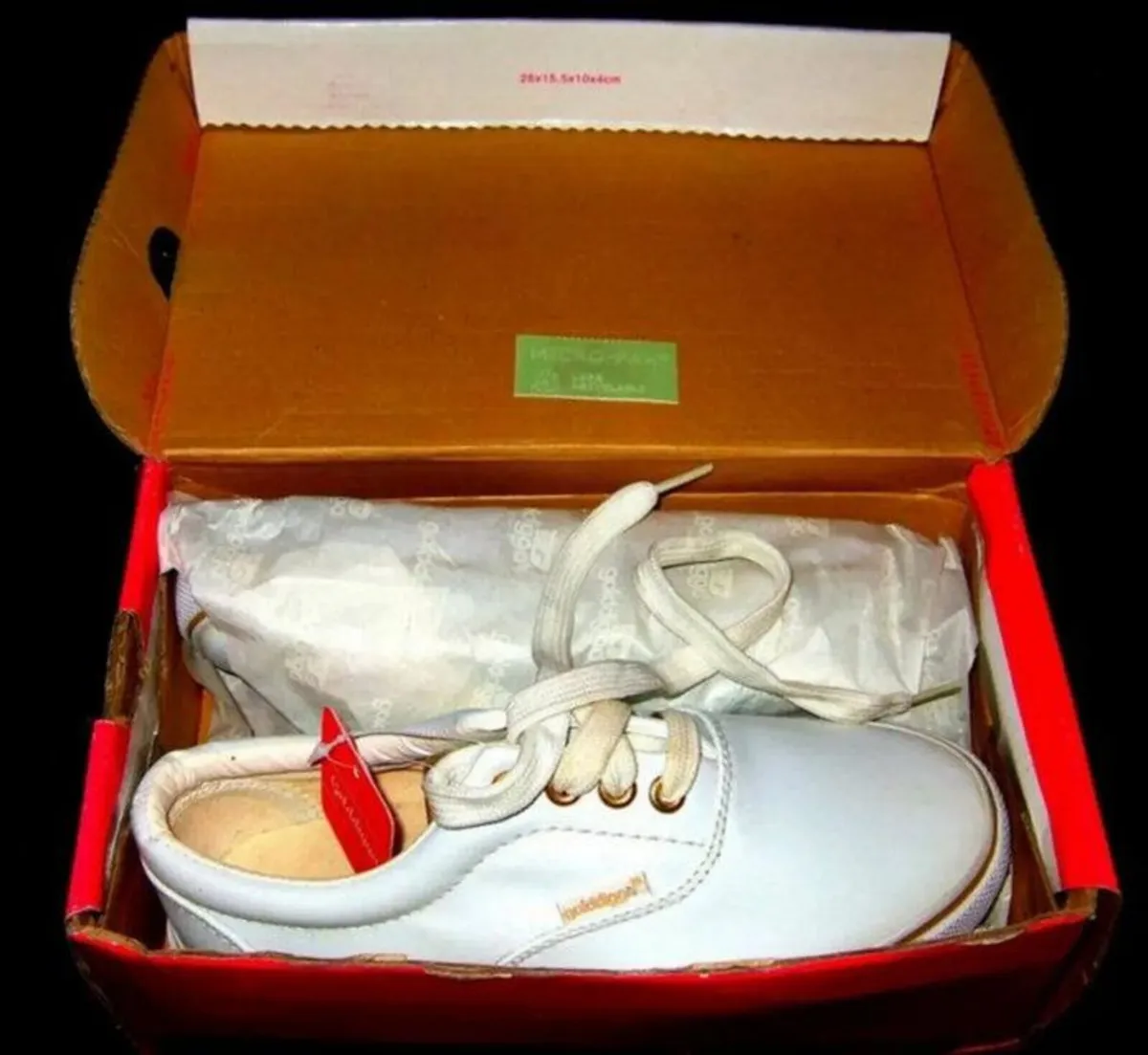 Vintage BNIB 'Golddigga' Shoes Size 2 Big Kids - Image 3