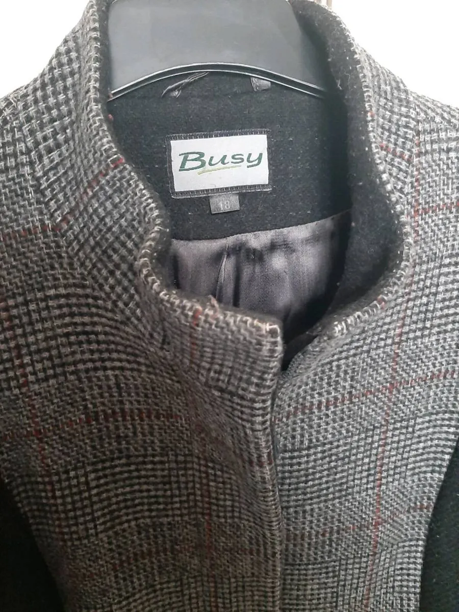 Coat     70% wool - Image 2