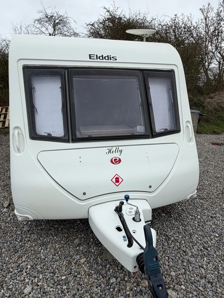 Stunning LMC luxury caravan German build Quality - Image 3