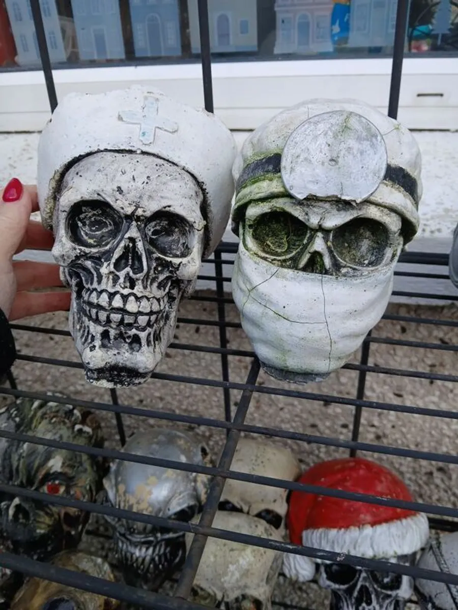 Collectables - Image 1