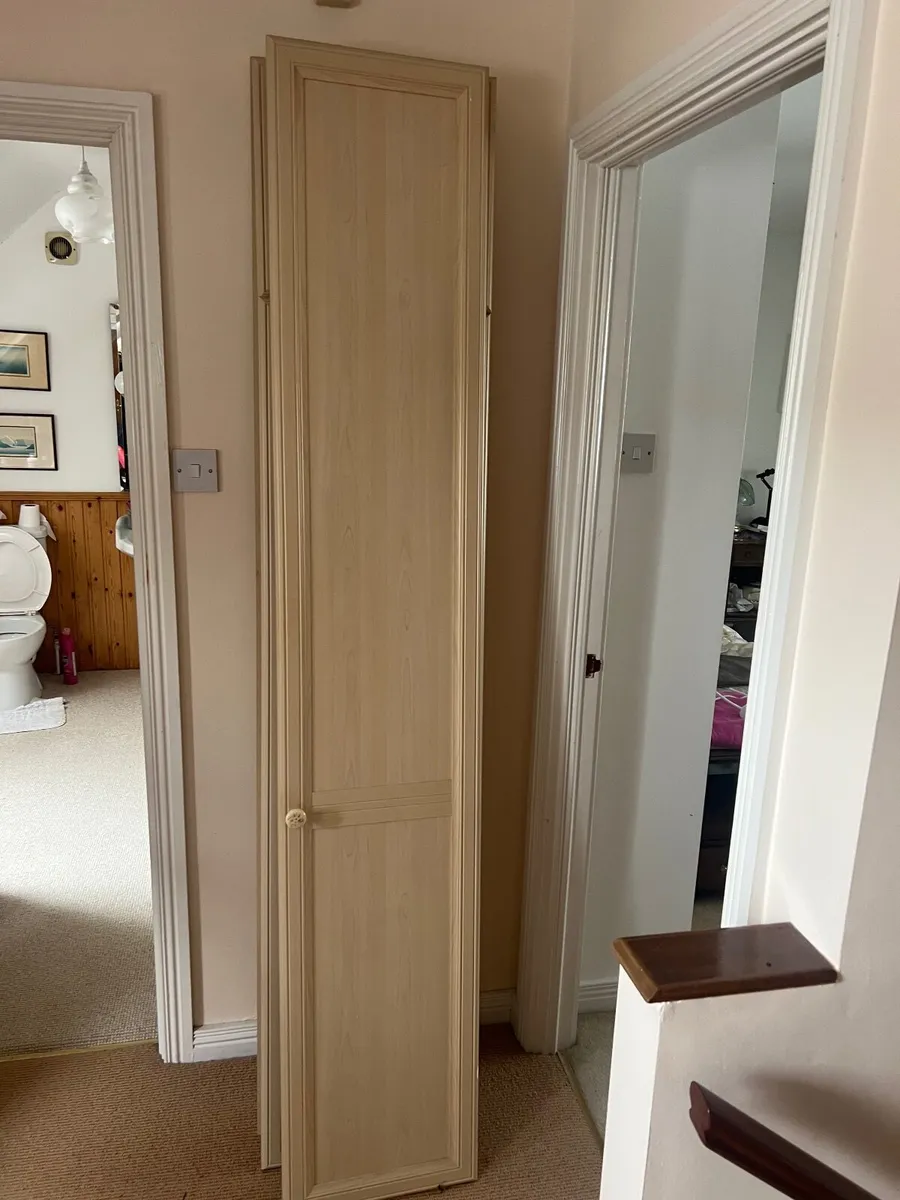 Wardrobe free! - Image 1