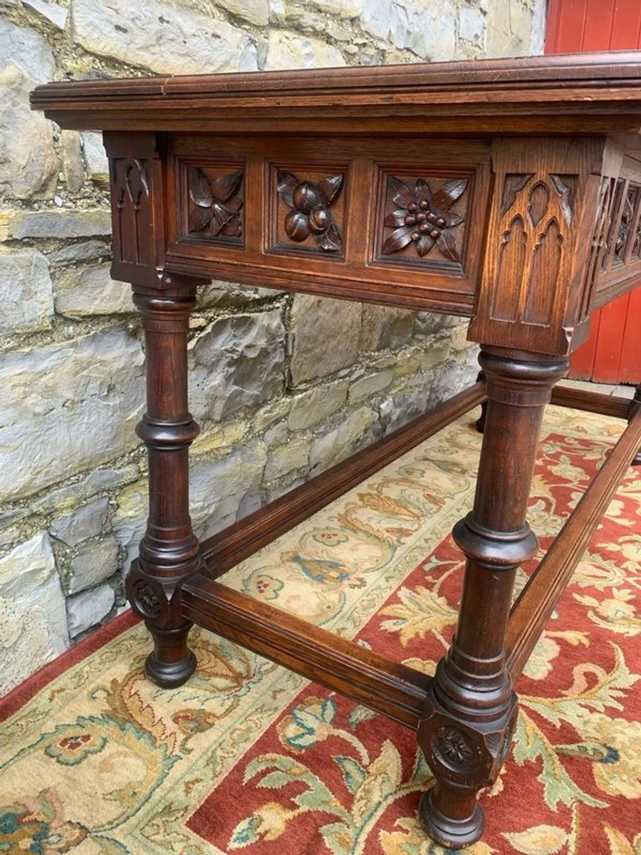 Early 20th Century Jacobean Revival Carved Oak Refectory or Hall Table - Image 1