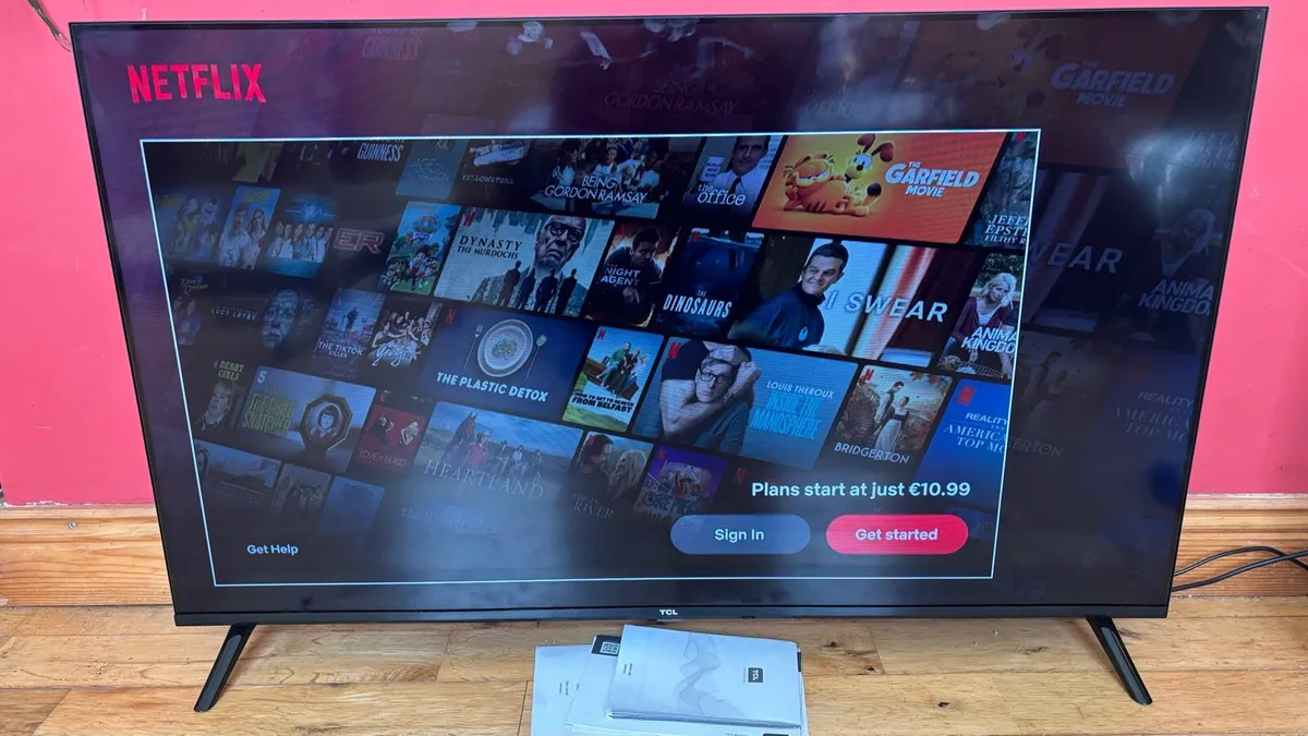 43” TCL QLED Smart TV - Image 2