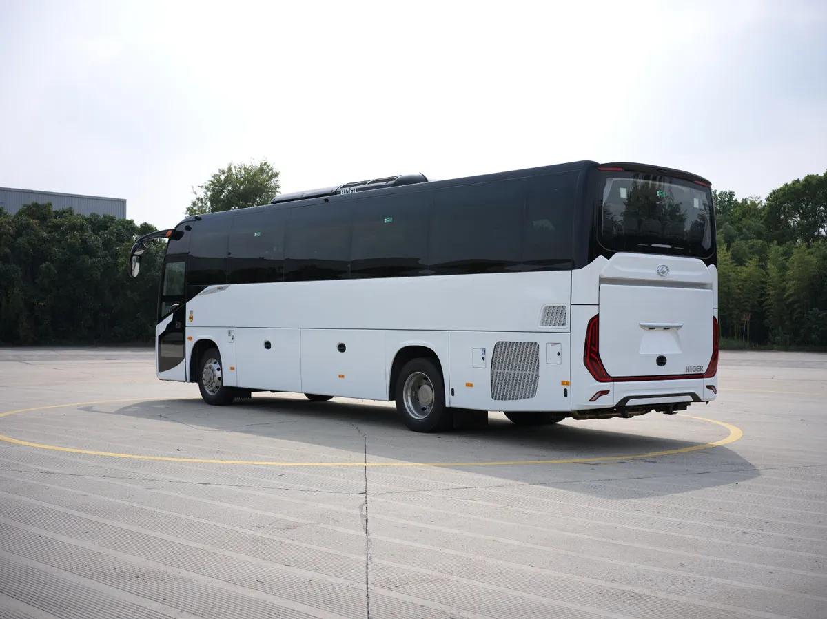 New Higer  V Series - V10 ( 43 plus guide ) - Image 4