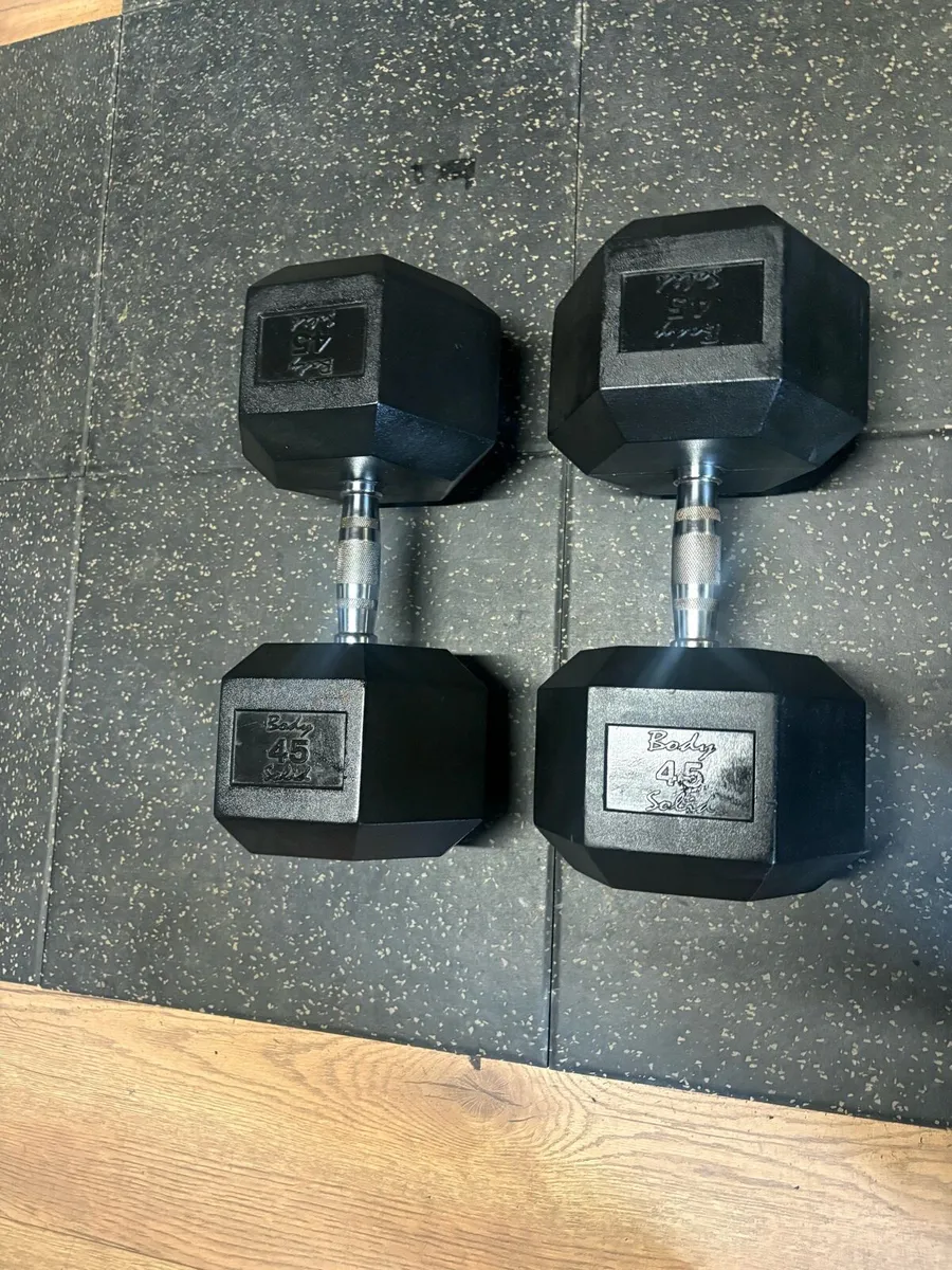 45KG X 2 RUBBER HEX DUMBBELLS, CHEAP!!