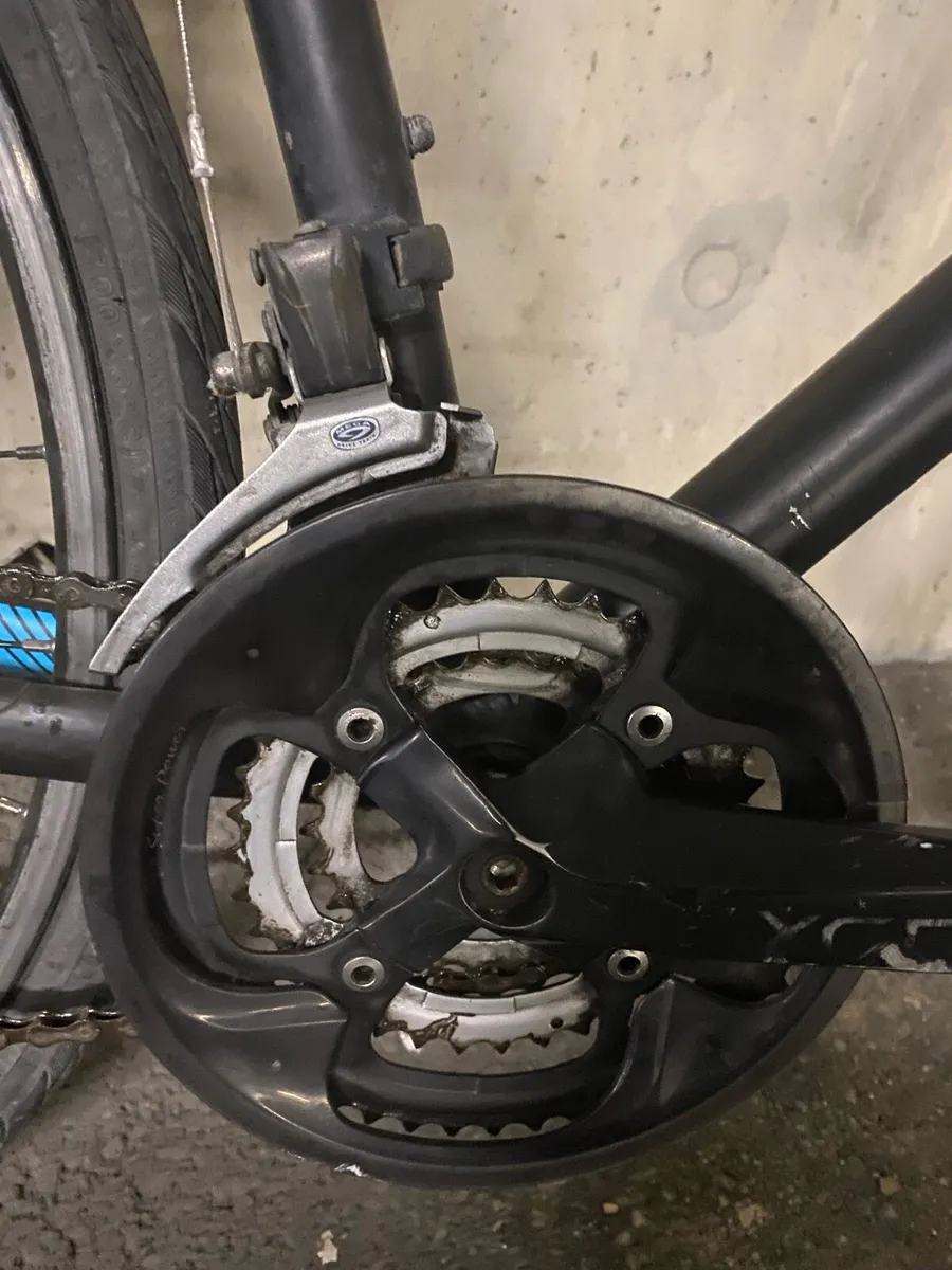 Hybrid bike - Image 3