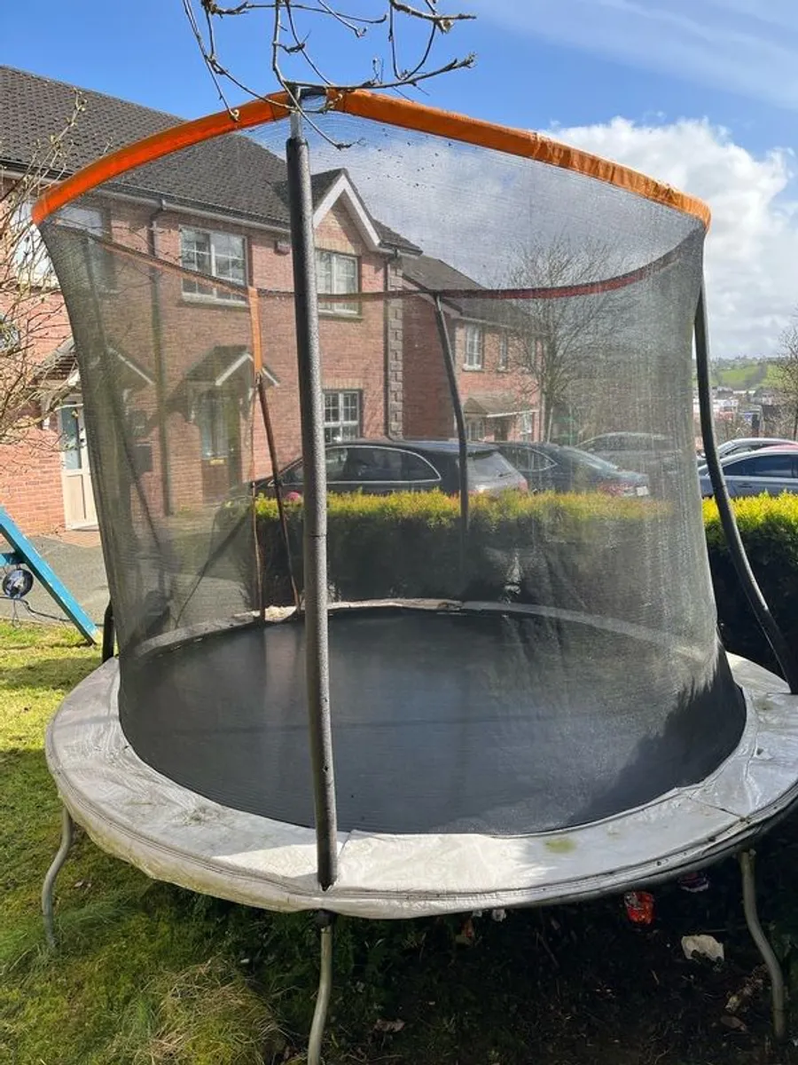 Trampoline 9ft Free Give away - Image 2