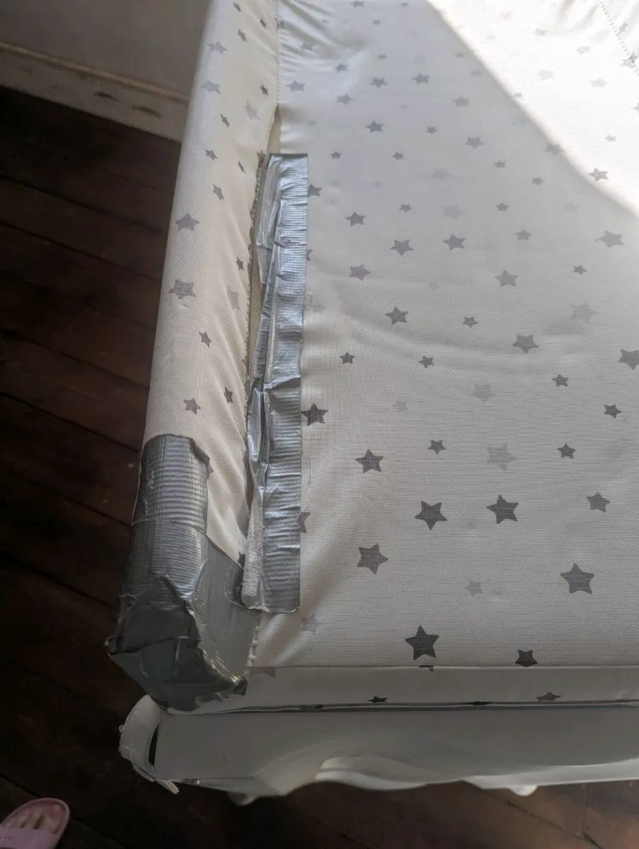 Free baby changing unit - Image 2