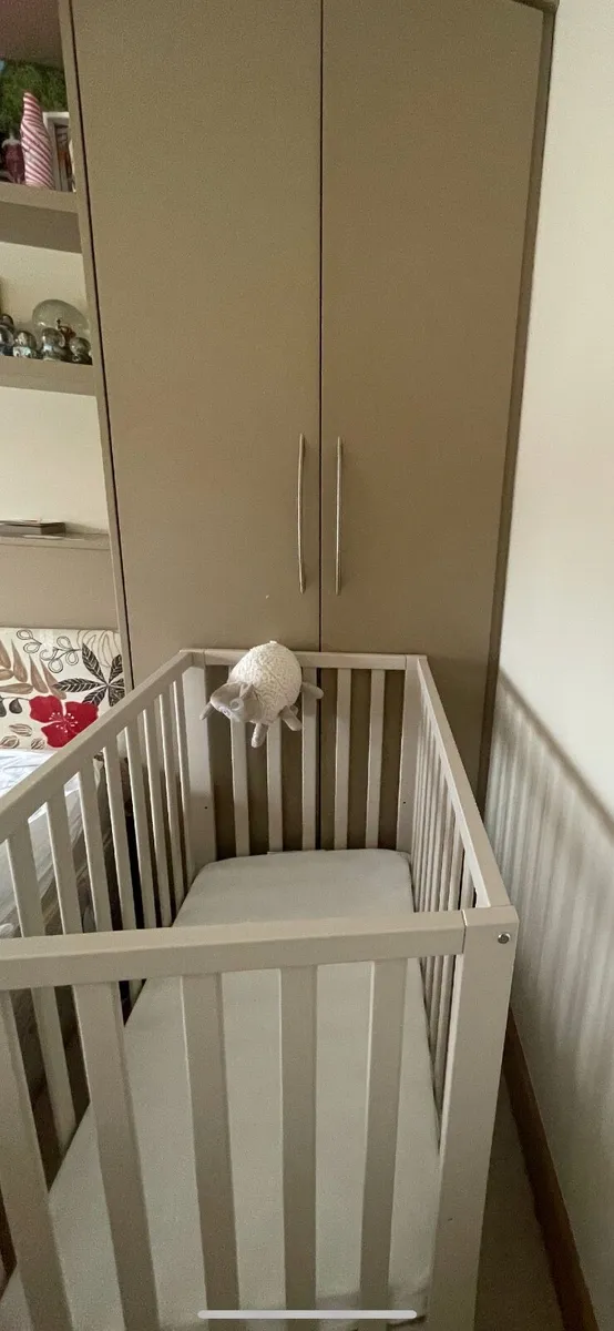 Petite Cot - Image 2