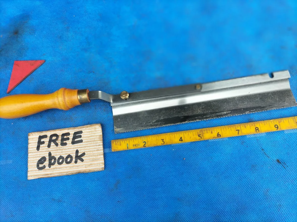 Reversible Flush Cut Saw - Image 1