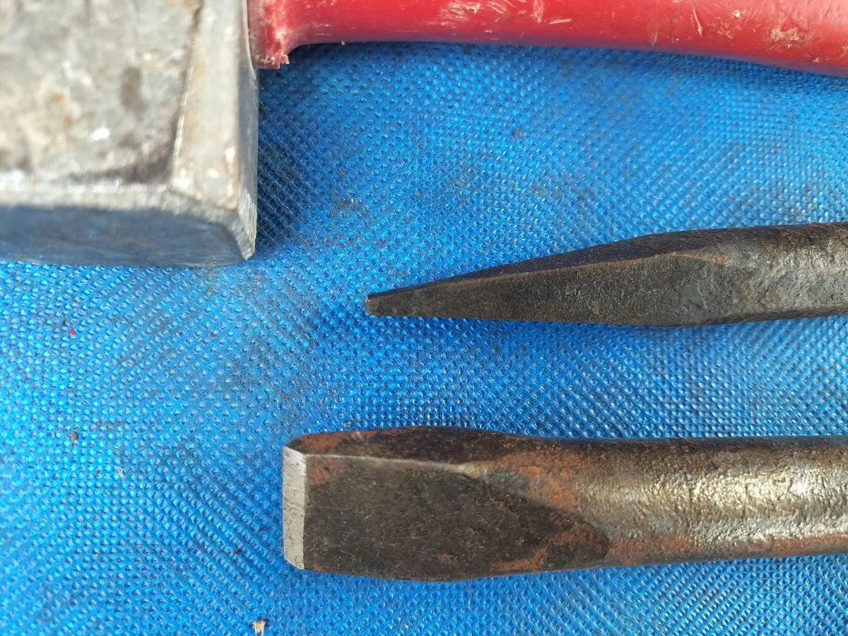 Stone Workers Tools - Image 4