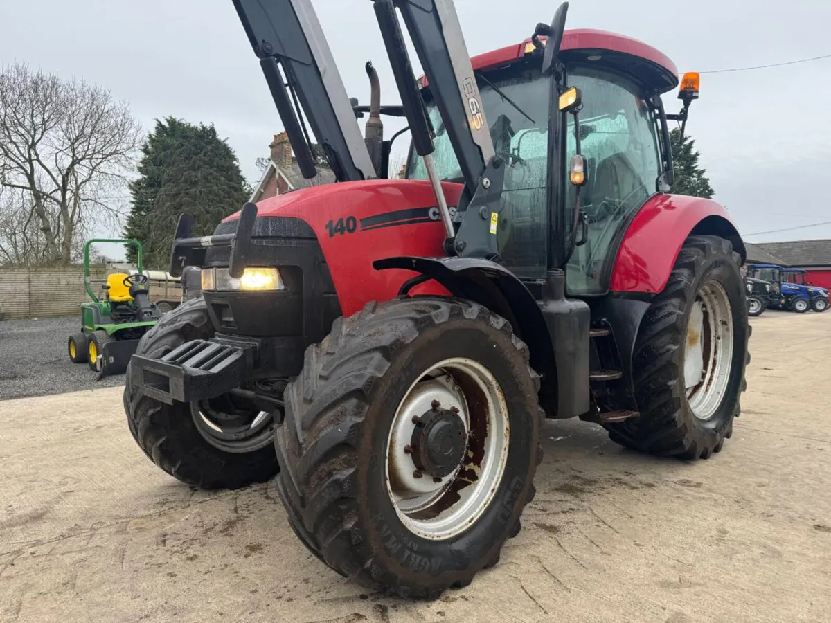 2009 Case Maxxum 140 with Quicke Loader - Image 1