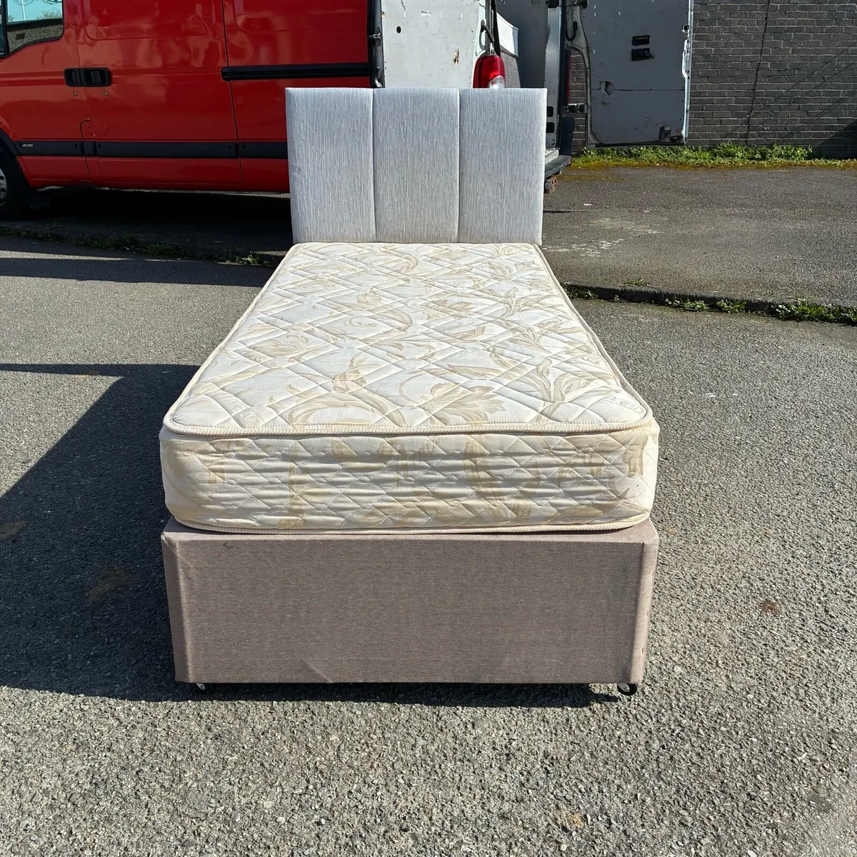 Single bed With mattress and grey Headboard - Image 1